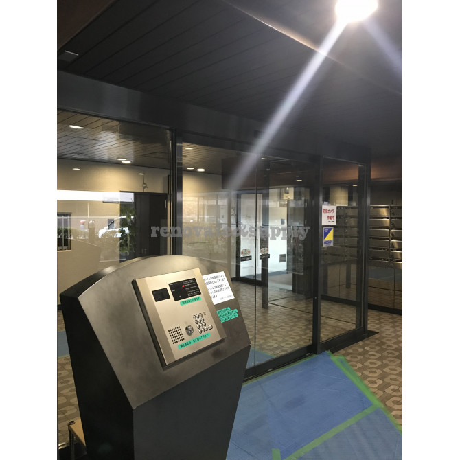 オートロック完備