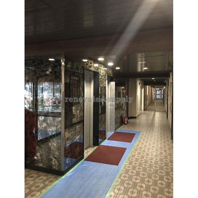 エレベーターは２基あります。